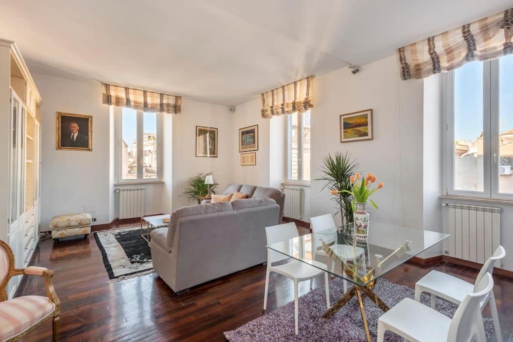 Stunning Center Rome Apartment Buitenkant foto